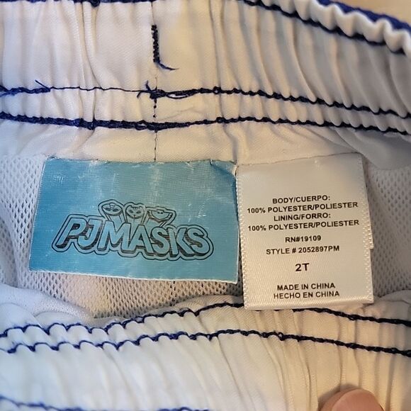 PJ MASKS SWIM TRUNKS, SIZE 2T - Picture 2 of 3